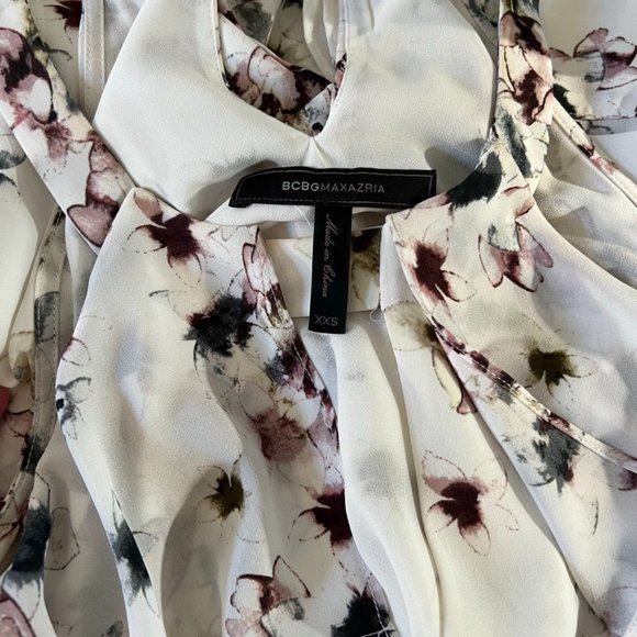 BCBGMAXAZRIA Celestine White Floral Cold Shoulder Ruffle Blouse XXS - Picture 6 of 9